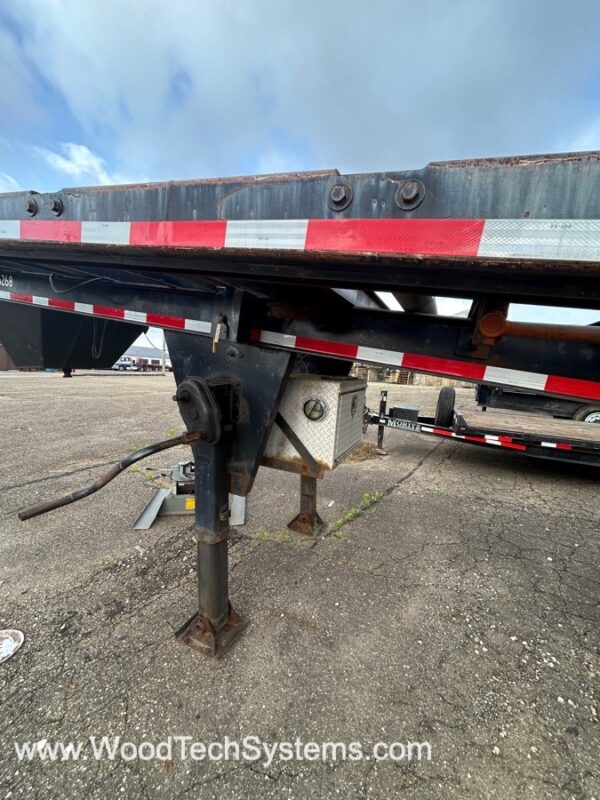 2005 Rayfab 32' Roll Off Trailer - Image 3